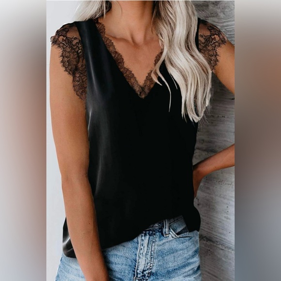 V Neck Eyelash Lace Sleeveless Tank Top Camisole - Picture 1 of 5